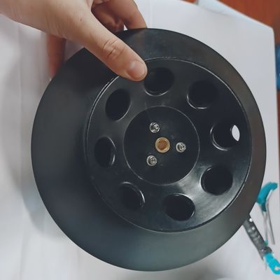 مختبر طبي الجدول أعلى آلة الطرد المركزي أقصى سرعة 4000r / دقيقة